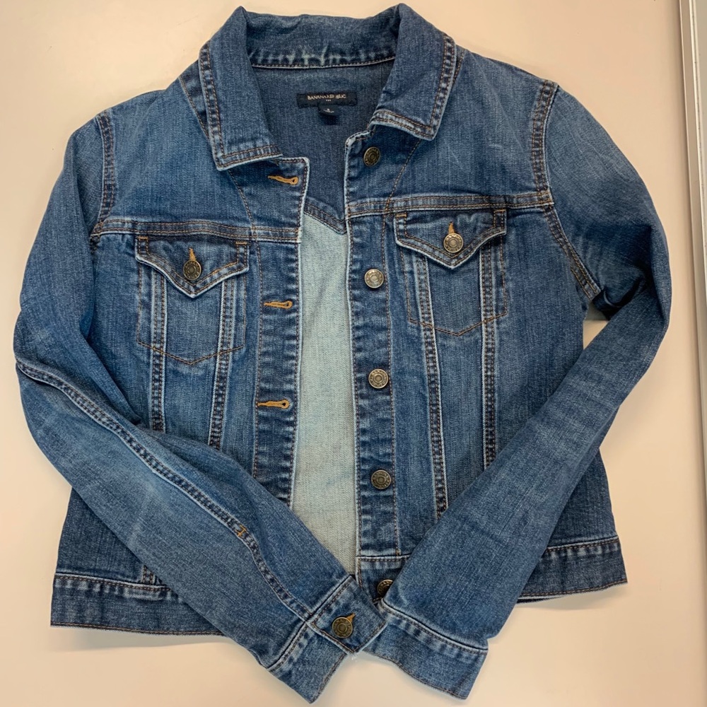 🥑NWOT Banana Republic Denim Jacket